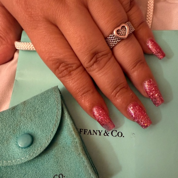 Tiffany’s somerset heart ring - Picture 2 of 6